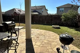 8021 Izetta Ln, Austin, TX 78744 - Photo 14