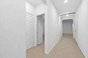 160 Phillips Dr, Kyle, TX 78640 - Photo 10
