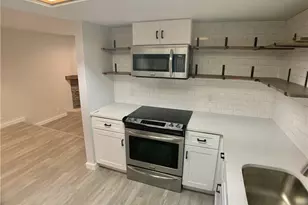 1135 Barton Hills Dr, Austin, TX 78704 - Photo 2