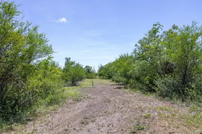 3710 Dry Creek Road, Lockhart, TX 78644 - Photo 30
