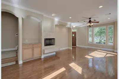 1821 W 37th Street #A, Austin, TX 78731 - Photo 8