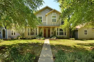 1821 W 37th St, Austin, TX 78731 - Photo 4