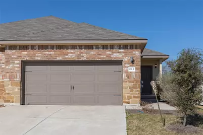 271 Joanne Loop Loop #B, Buda, TX 78610 - Photo 2