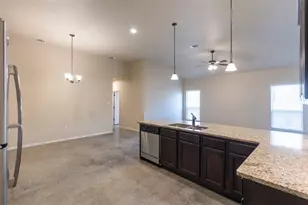 271 Joanne Loop Loop, Buda, TX 78610 - Photo 4