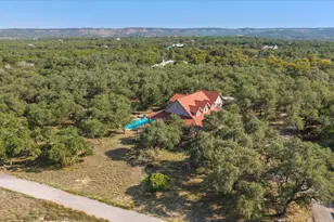 2471 Oak Run Dr, Wimberley, TX 78676 - Photo 38