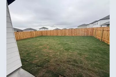 417 Wedemeyer Street, Taylor, TX 76574 - Photo 14