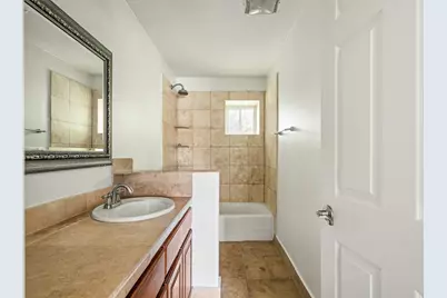 900 S Lamar Boulevard #201, Austin, TX 78704 - Photo 12