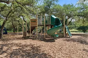 1005 Larkhall Dr, Spicewood, TX 78669 - Photo 34