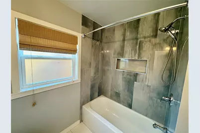 1304 Hillcrest Drive, Austin, TX 78723 - Photo 16