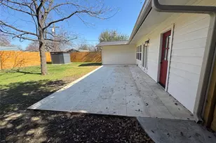 1304 Hillcrest Dr, Austin, TX 78723 - Photo 22