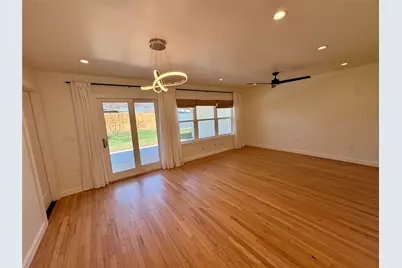 1304 Hillcrest Drive, Austin, TX 78723 - Photo 8