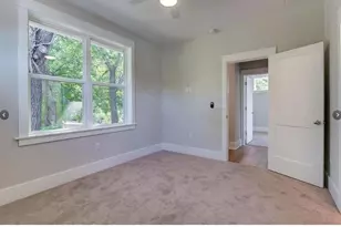 2821 Castro St, Austin, TX 78702 - Photo 22