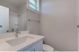 2821 Castro St, Austin, TX 78702 - Photo 16