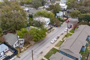 2404 Santa Rita St, Austin, TX 78702 - Photo 24