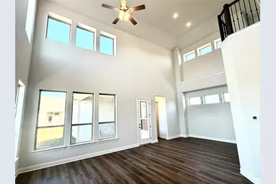 305 Brandywine Road, Hutto, TX 78634 - Photo 2