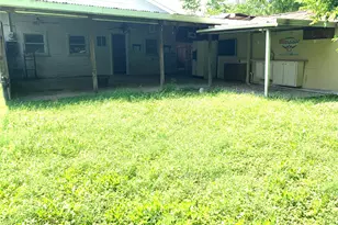 416 Shaw St, Taylor, TX 76574 - Photo 22