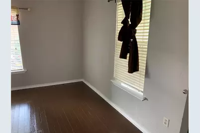 416 Shaw Street, Taylor, TX 76574 - Photo 6