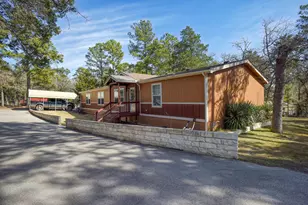 1024 Sand Hills Rd, Red Rock, TX 78662 - Photo 6