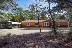 1024 Sand Hills Rd, Red Rock, TX 78662 - Photo 6