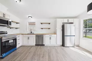 4509 Magin Meadow Dr, Austin, TX 78744 - Photo 2