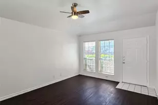 300 Tamara Dr, Georgetown, TX 78628 - Photo 4