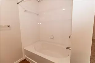 1401 E 4th St, Austin, TX 78702 - Photo 10