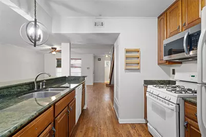 806 Castle Ridge Road #C, Austin, TX 78746 - Photo 10
