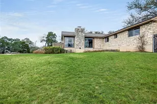 4505 Deepwoods Dr, Austin, TX 78731 - Photo 10