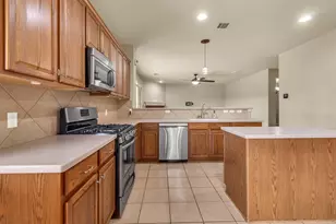 749 Sweet Gum Dr, Kyle, TX 78640 - Photo 14