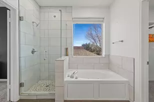 1433 Bradbury Ln, Austin, TX 78753 - Photo 28