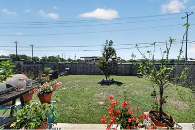 266 Twisted Oaks Lane, Buda, TX 78610 - Photo 14