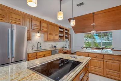 8817 Bell Mountain Drive, Austin, TX 78730 - Photo 8