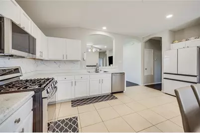 505 Washington Square Drive, Leander, TX 78641 - Photo 8