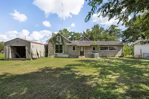 488 7th St, Somerville, TX 77879 - Photo 24