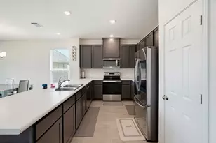 19012 Rushmore St, Manor, TX 78653 - Photo 6