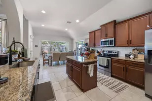 4 Maplewood Rd, Wimberley, TX 78676 - Photo 8