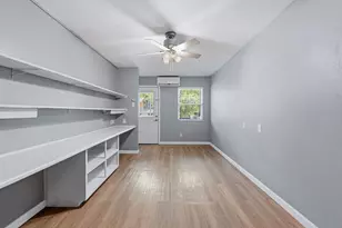 2910 Medical Arts St, Austin, TX 78705 - Photo 6