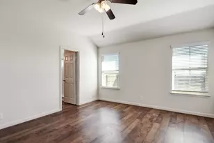409 Teron Dr, San Marcos, TX 78666 - Photo 8