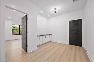 112 Davis Ln, Georgetown, TX 78633 - Photo 22