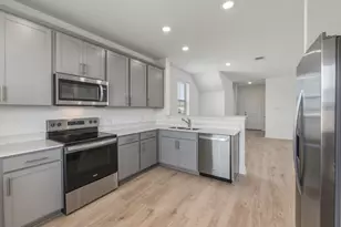 161 Green Berets Bnd, Jarrell, TX 76537 - Photo 6