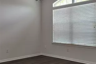 100 Maplewood S, Kyle, TX 78640 - Photo 4