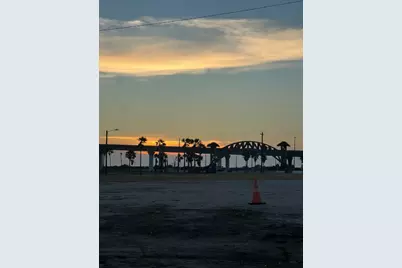 3938 Surfside Boulevard #1318, Corpus Christi, TX 78402 - Photo 16