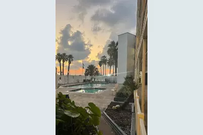 3938 Surfside Boulevard #1318, Corpus Christi, TX 78402 - Photo 10