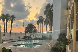 3938 Surfside Blvd, Corpus Christi, TX 78402 - Photo 10