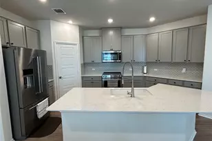 12713 Oxford Vineyard Ln, Manor, TX 78653 - Photo 6
