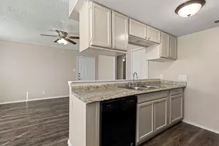 6110 Wheless Cove, Austin, TX 78723 - Photo 4