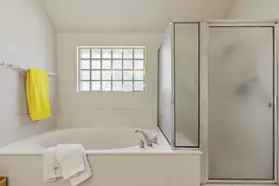 123 Clubhouse Dr, Lakeway, TX 78734 - Photo 20