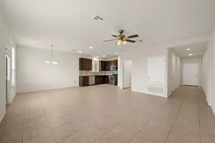 6228 Adair Dr, Austin, TX 78754 - Photo 2