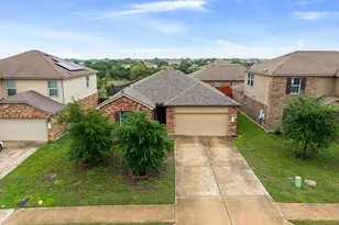 6228 Adair Dr, Austin, TX 78754 - Photo 2