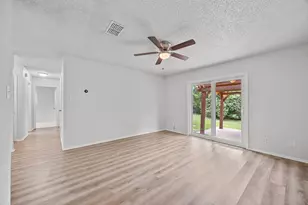 8204 Kellog Ct, Austin, TX 78745 - Photo 8